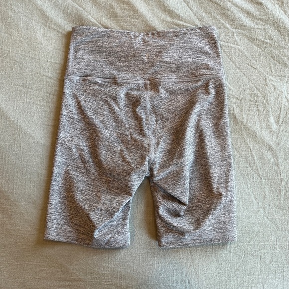 Old Navy Active Bike Shorts - Picture 2 of 8